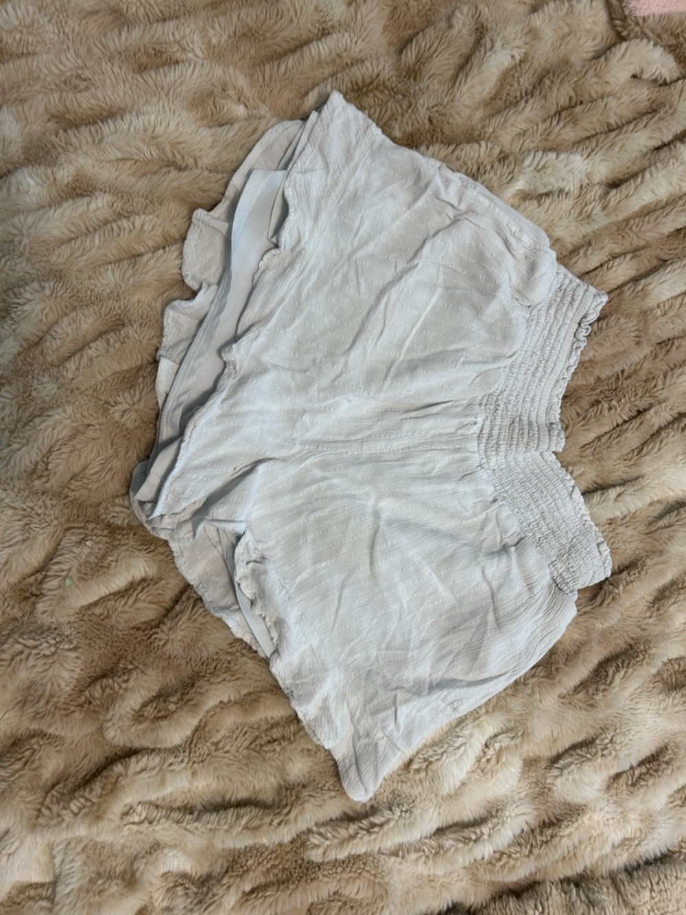 American Eagle Outfitters white flowy shorts
